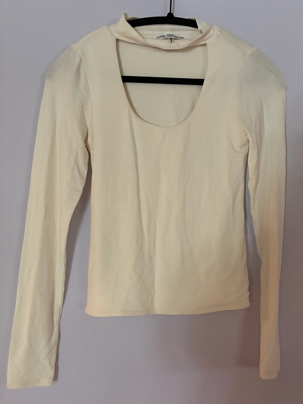 Good American Cream Cutout-Neck Long Sleeve Top